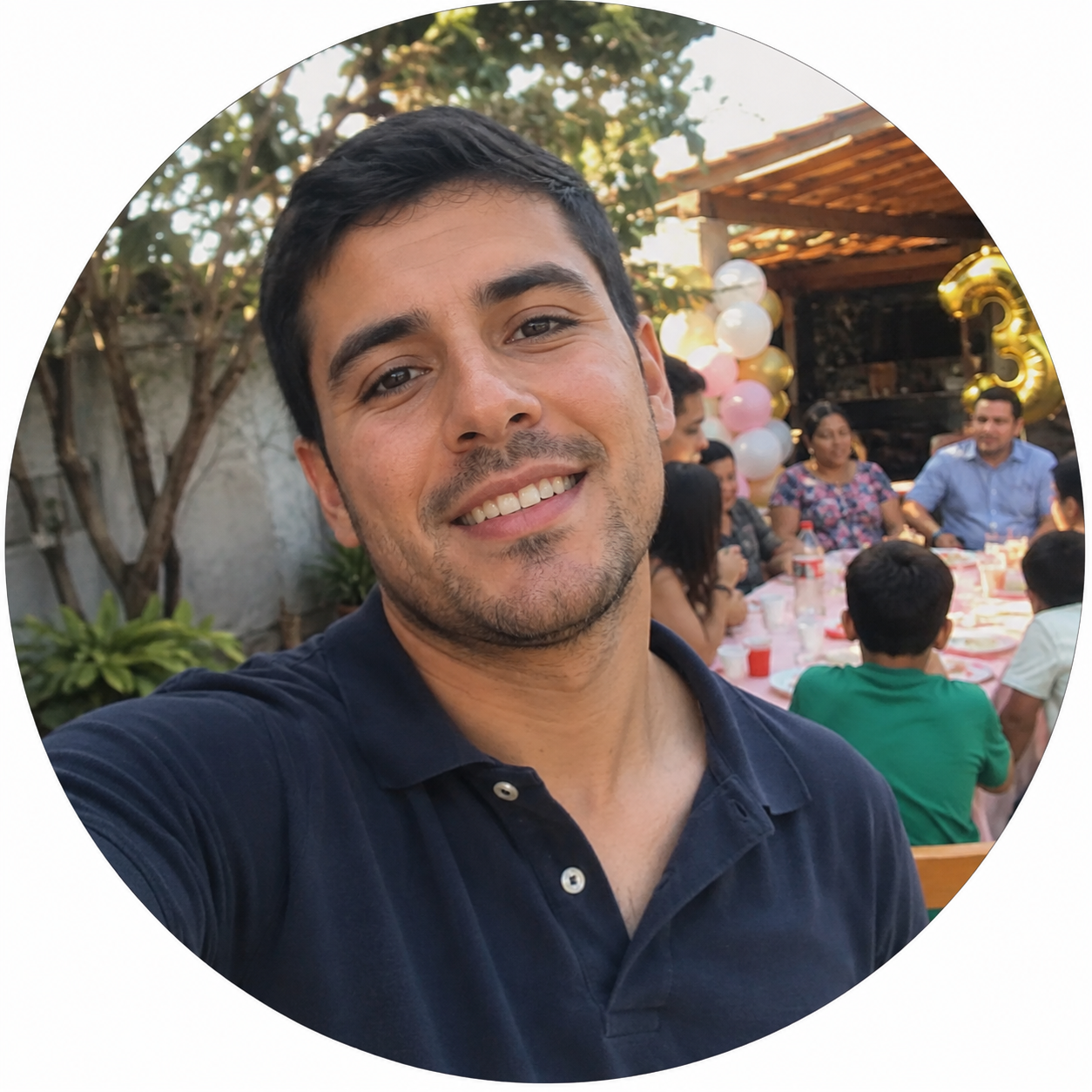 Francisco Torres - Comprador de Facebook